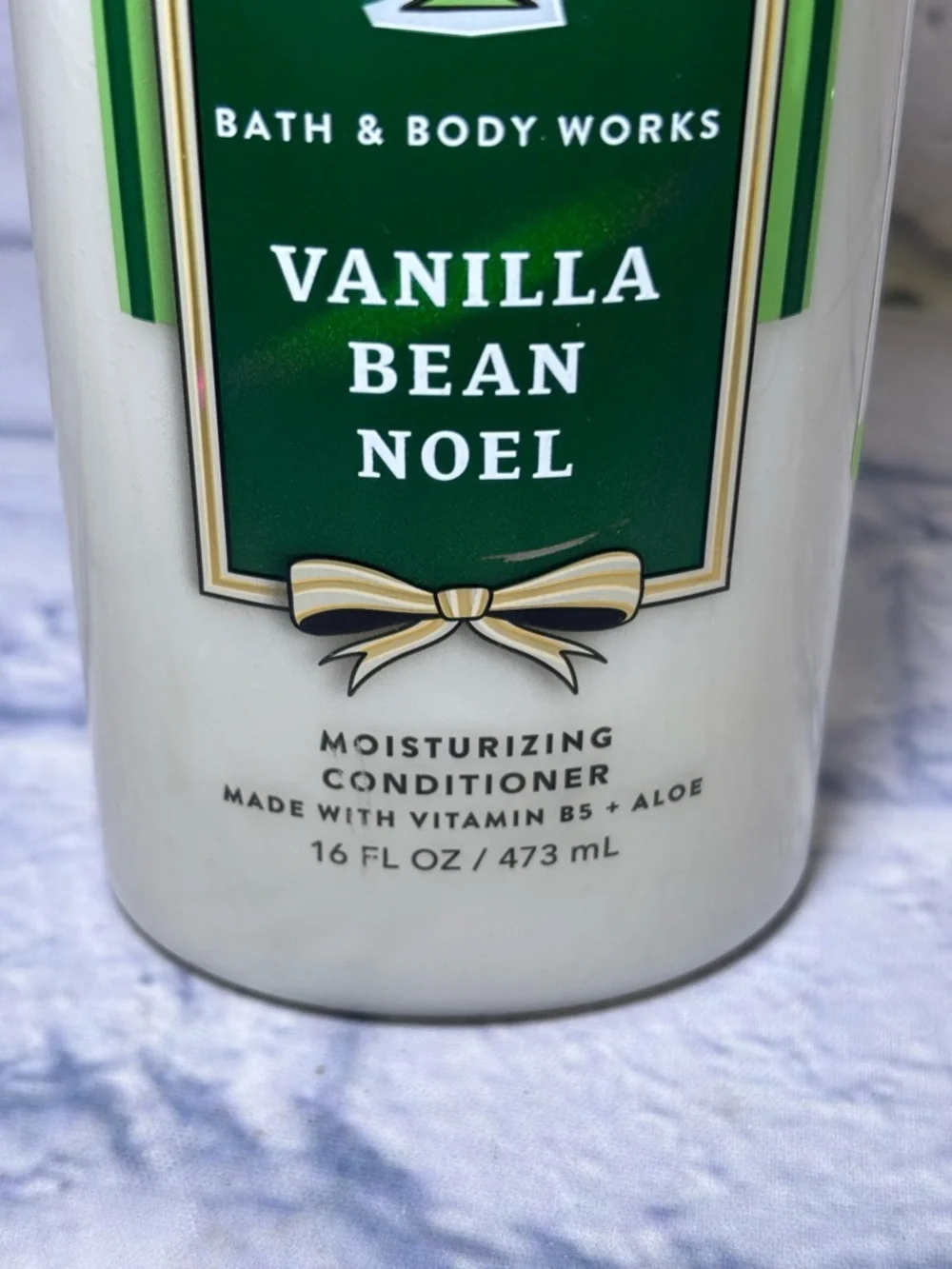 Bath & Body Works bath body